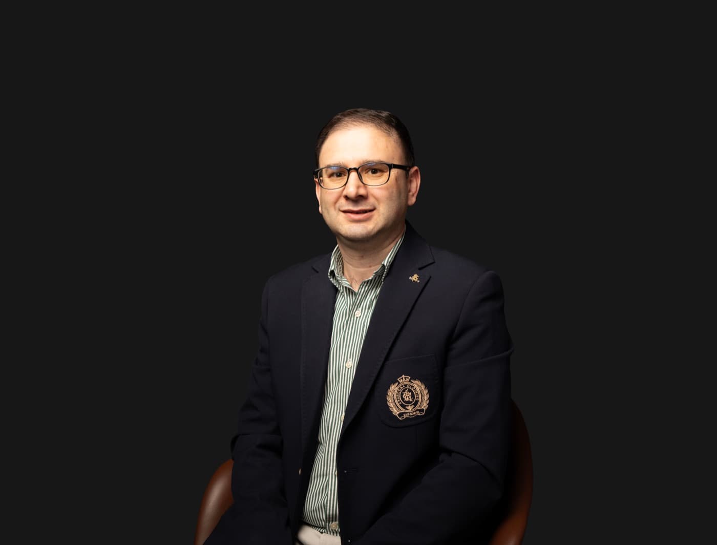 ظافر خان, Finance Director
